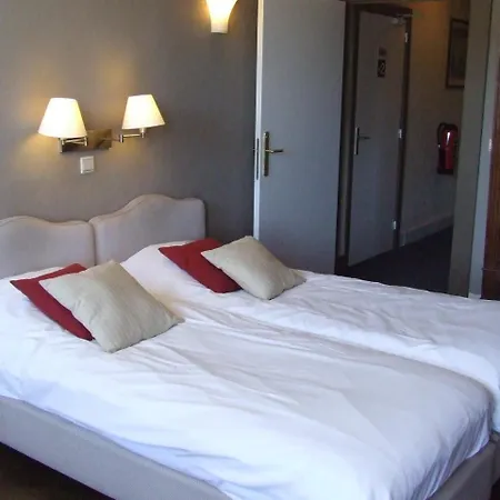 La Maison Hotel