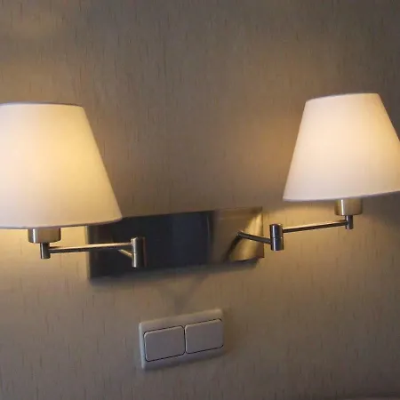 La Maison Hotel 3*